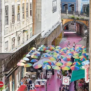https://sunny-pink-street-historical-apt-by-timecooler.hotels-lisbon-portugal.com